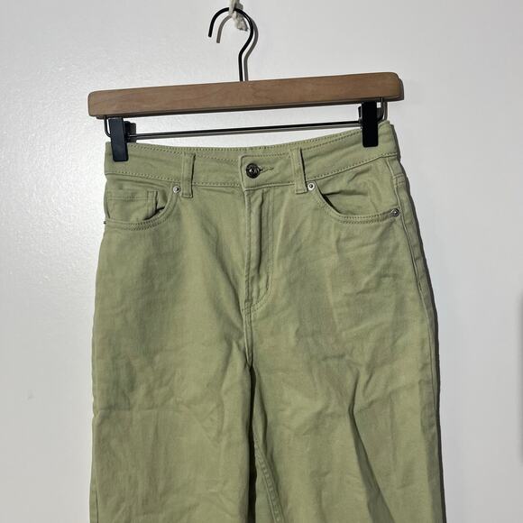 H&M Green Classic Slim Straight Chino Pants Womans Size 2 - Picture 2 of 7